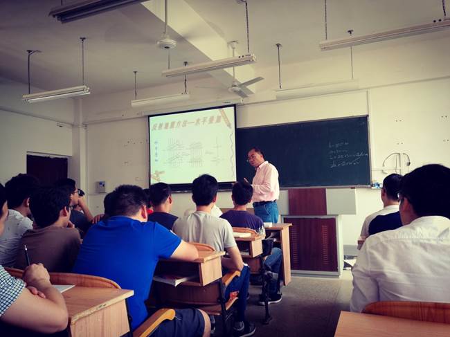 说明: G:\4教研室资料\会议记录\2017.4.20观摩课\IMG_20170420_150715.jpg 说明: G:\4教研室资料\会议记录\2017.4.20观摩课\IMG_20170420_150715.jpg